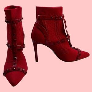 Jessica Simpson Luzita Knit Boots Red 4” Heel Women’s 8.5 Valentine Date